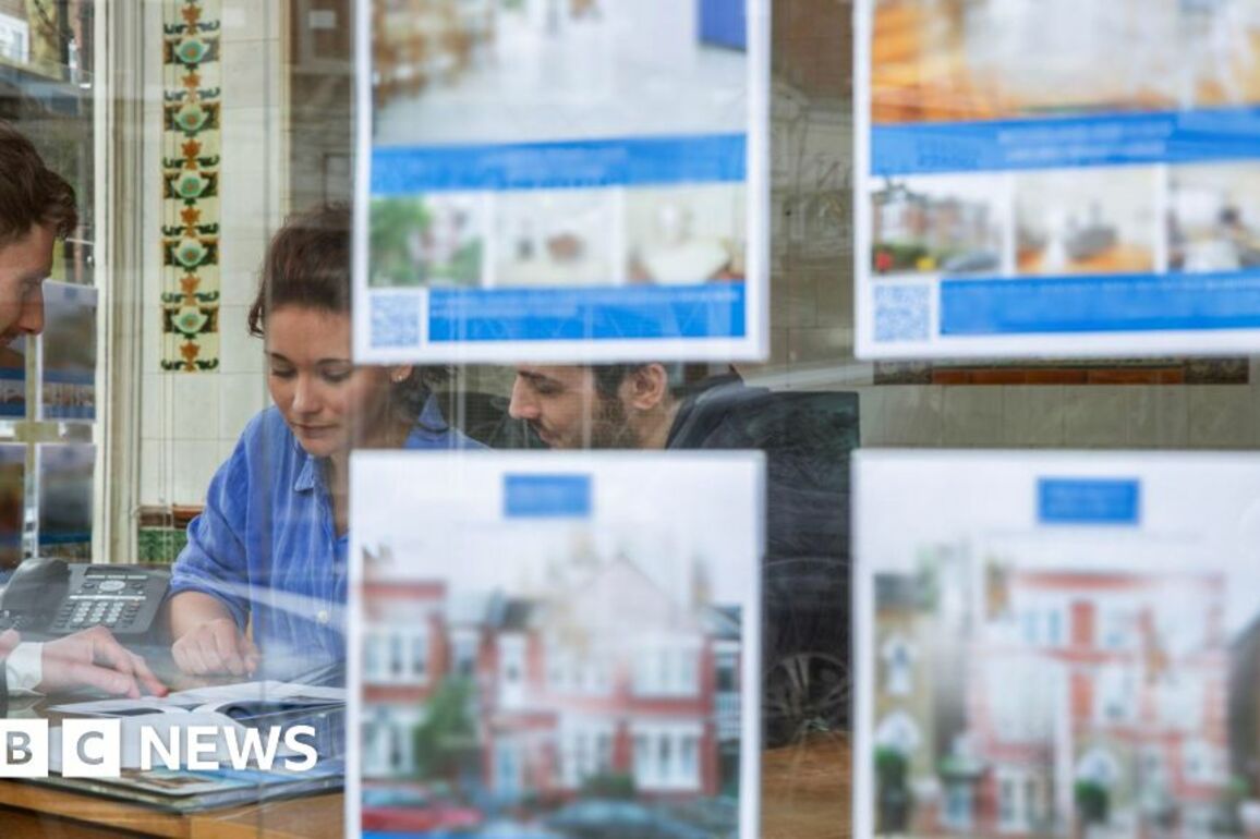 Mortgages of under 4% are back but dangers lurk for borrowers