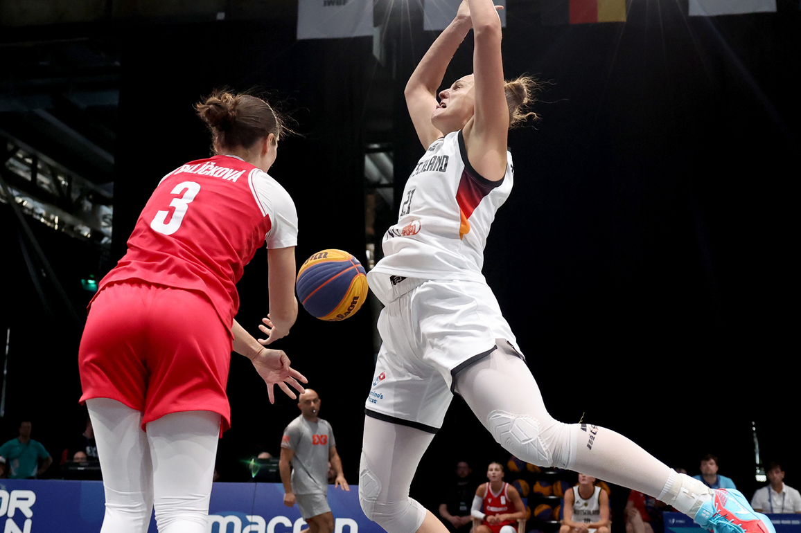 (SP)GERMANY-BOCHUM-FISU-RHINE RUHR 2025-3X3 BASKETBALL-WOMEN'S SEMIFINAL-GER VS CZE