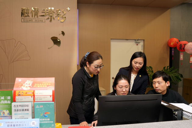 ChineseToday | An NPC deputy's devotion to whole-process people's democracy at doorstep