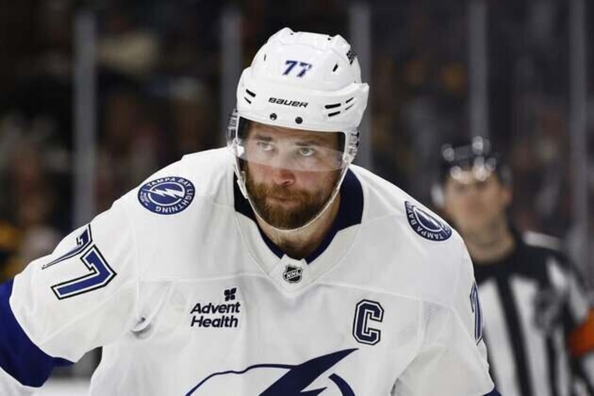 Lightning captain Victor Hedman returns to injured reserve