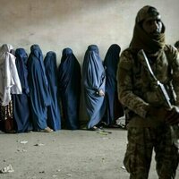 How can the International Criminal Court achieve justice for women?