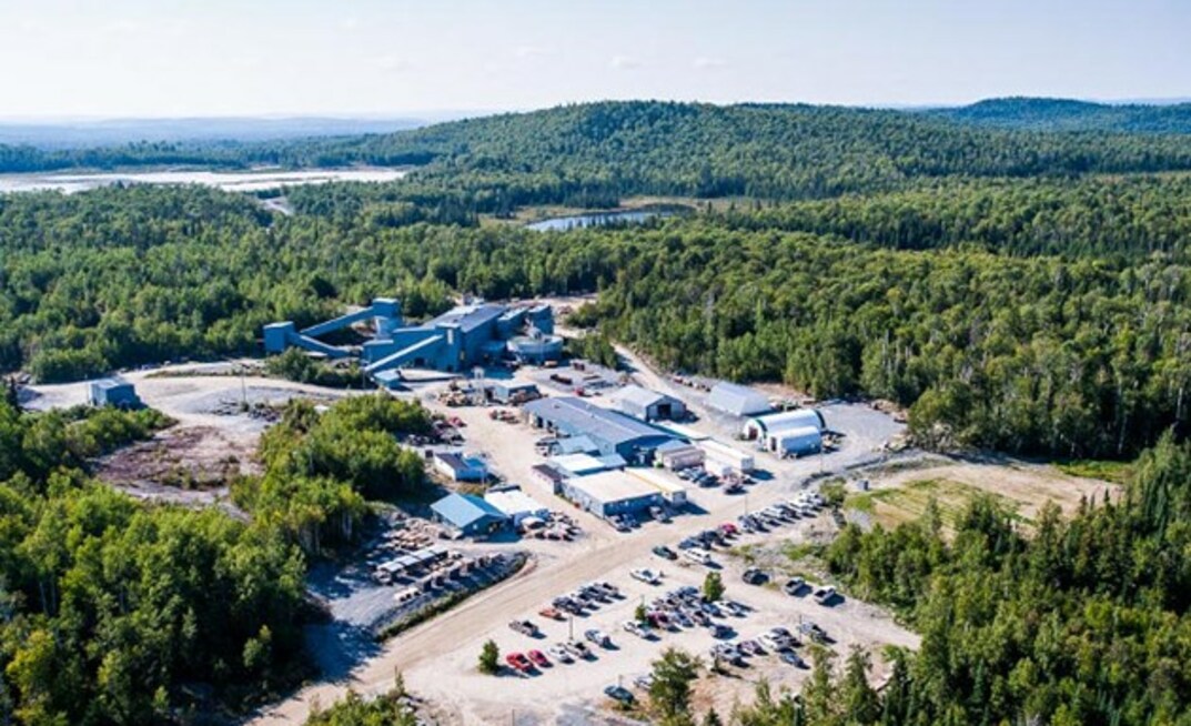  Island Gold in Ontario, Canada