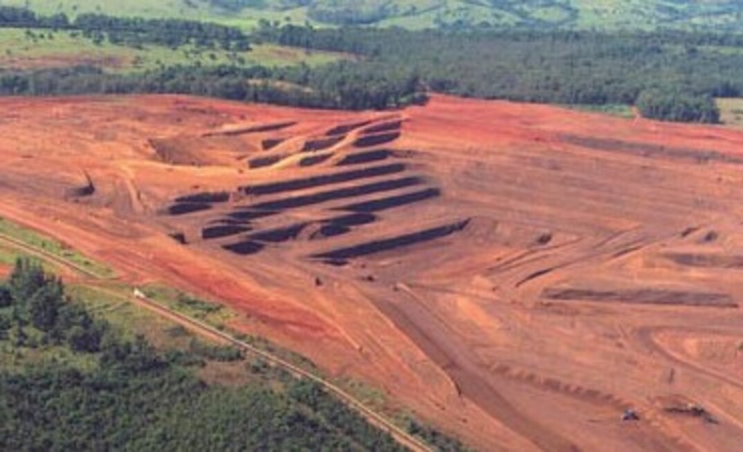 The adjacent Araxa mine
