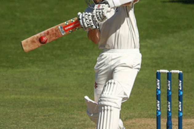 Sri Lankan bowlers dent New Zealand reply