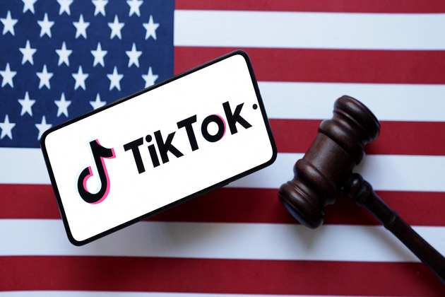 TikTok signs deal to sell its US entity to American investors