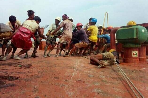 Bangladesh: Shipping Firms Profit from Labor Abuse