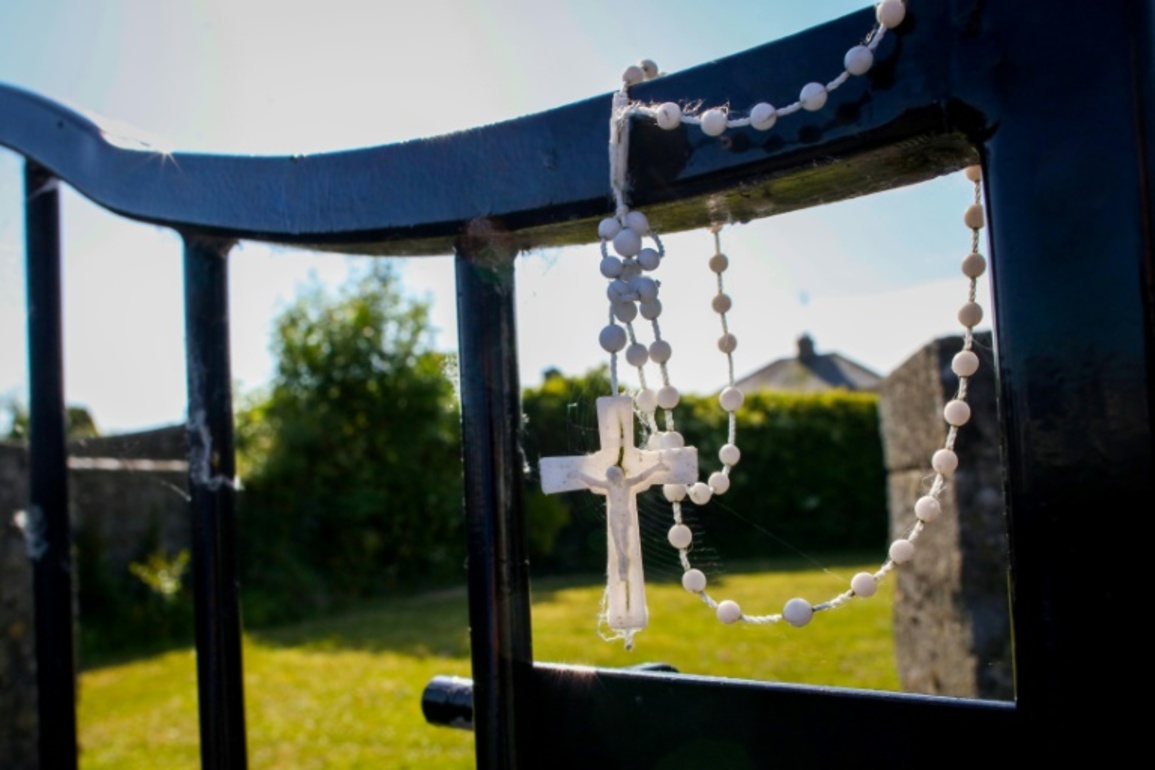 'Mass Grave' Excavation To Finally Start At Irish Mother And Baby Home - IBTimes