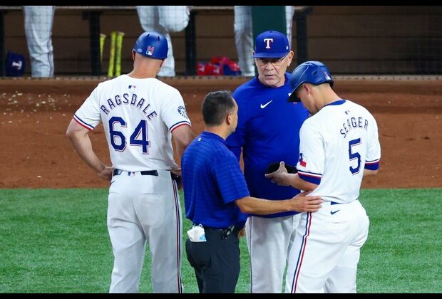 Status of SS Corey Seager in doubt as Rangers meet Giants