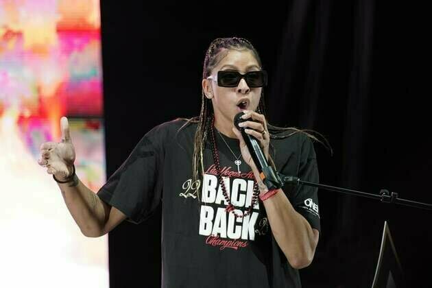 WNBA commissioner applauds Candace Parker's 2-team jersey retirement