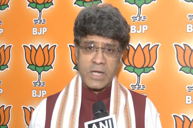 "Anti-India mindset and sheer hate for own country": BJP's CR Kesavan slams Vijay Wadettiwar's 'US-like anger' remark