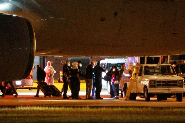 Omaha quarantine: US passengers from Hantavirus-hit cruise ship arrive for specialised monitoring