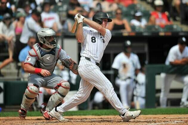 White Sox snap 6-game skid with win over Guardians