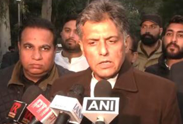 "Railway Minister should resign": Congress MP Manish Tewari on Delhi stampede