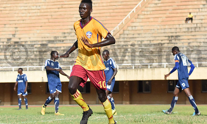 Police survives Maroons scare to maintain league lead Police survives Maroons scare to maintain league lead