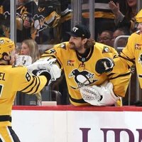 Penguins score four in second to handle Hawks