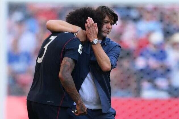 Forget red card and coaching change: U.S. remains defenseless