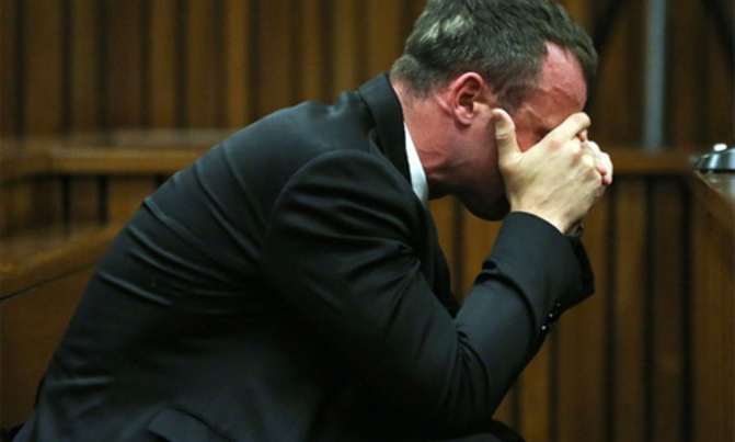 Oscar Pistorius breaks down in court Oscar Pistorius breaks down in court