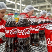 Trump touts Coke cane sugar move amid food policy push