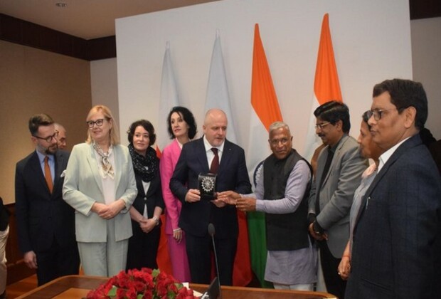 Parliamentary delegation from Poland calls on Rajya Sabha Deputy Chairman Harivansh