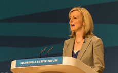 Liz Truss resigns as UK prime minister