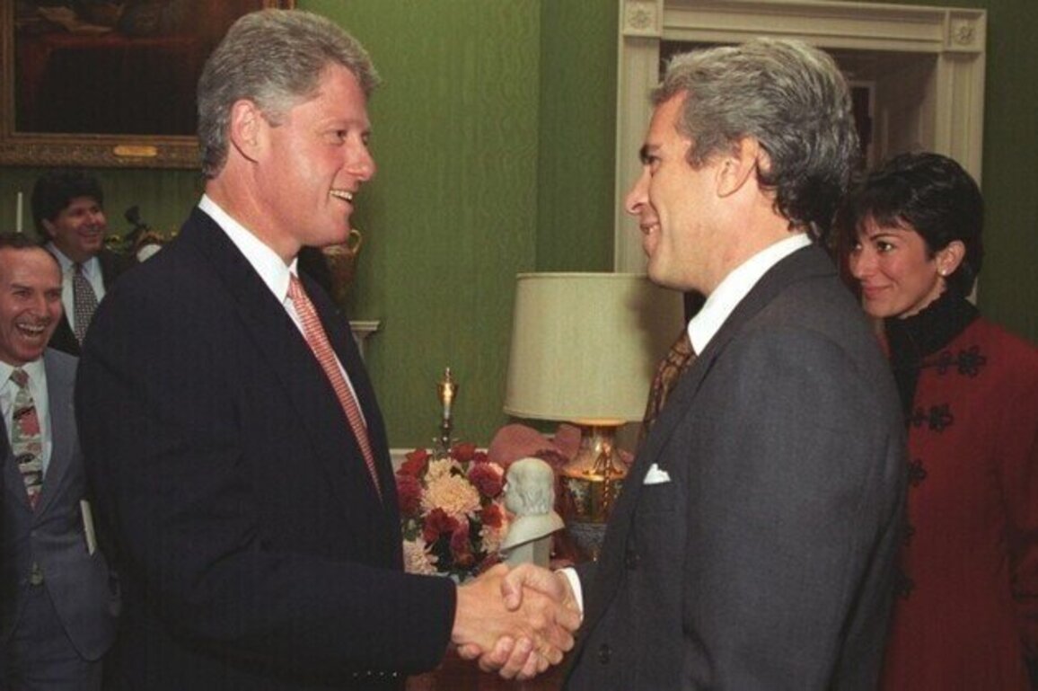 Trump orders probe into Epsteins ties to Bill Clinton