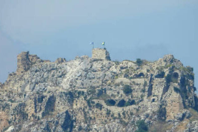 Israel moves deeper into Lebanon, captures medieval castle (VIDEOS)