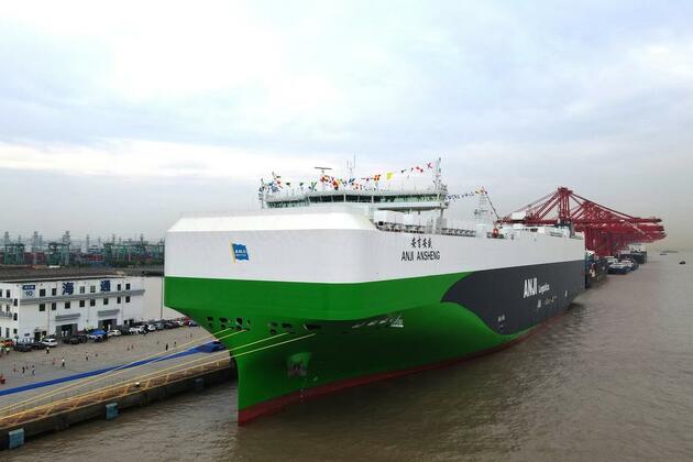 China's economic powerhouses steady the ship in choppy global waters
