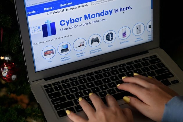 Cyber Monday Caps Holiday Shopping Weekend as Virus Lingers
