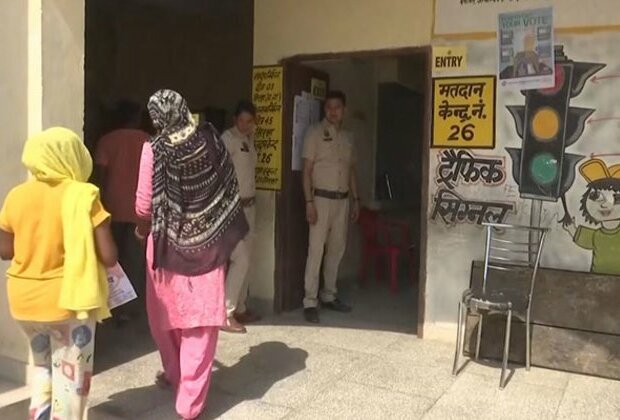 People brave heat to cast votes in Haryana's Sirsa