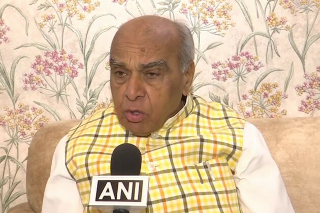 After Supreme Court query, BJP MP Jagdambika Pal defends inclusion of non-Muslims in Waqf boards, cites past verdicts