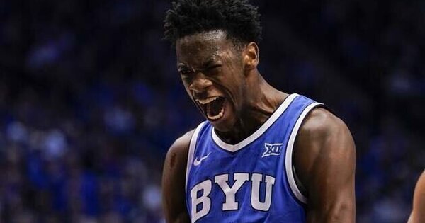 Freshman stars in spotlight as No . 1 Arizona visits No . 13 BYU