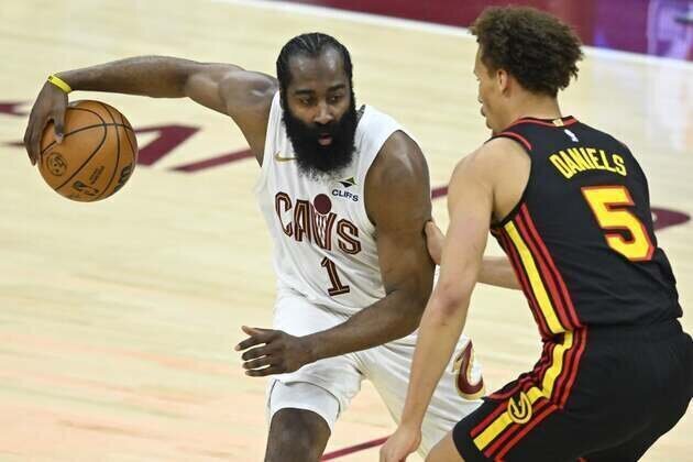 Hawks face pivotal clash in rematch with Cavaliers