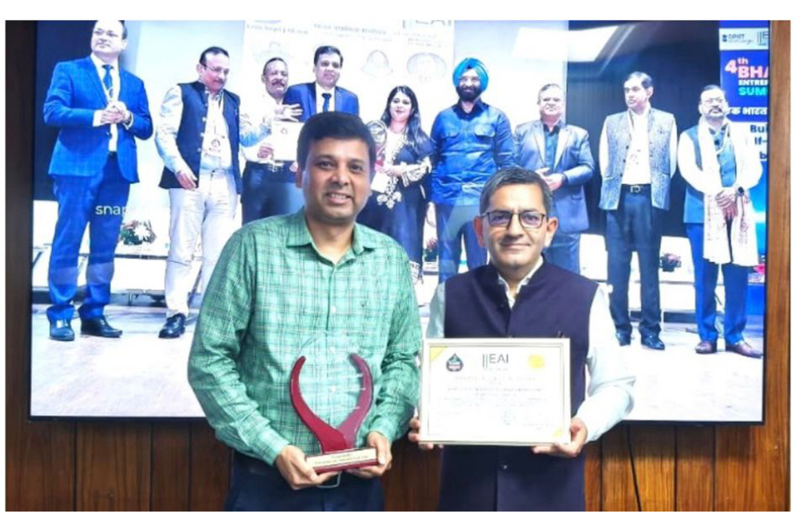 CSIR-IIIM Jammu receives 'Bharat Incubator Award 2025' at 4th Bharat Entrepreneurship Summit