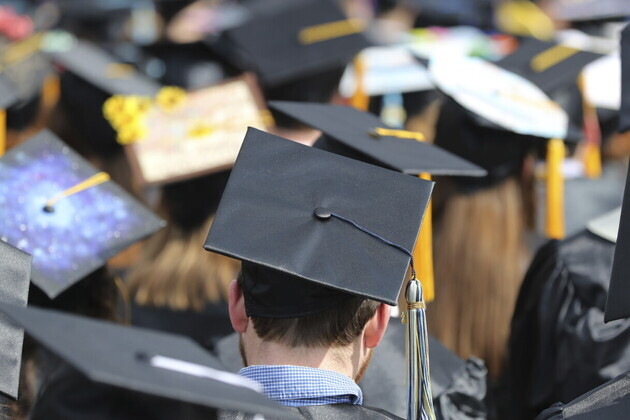 Children of first responders would be eligible for free community college under North Carolina bill