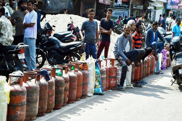 No shortage of petrol, diesel, and LPG in Telangana: Civil Supplies Dept