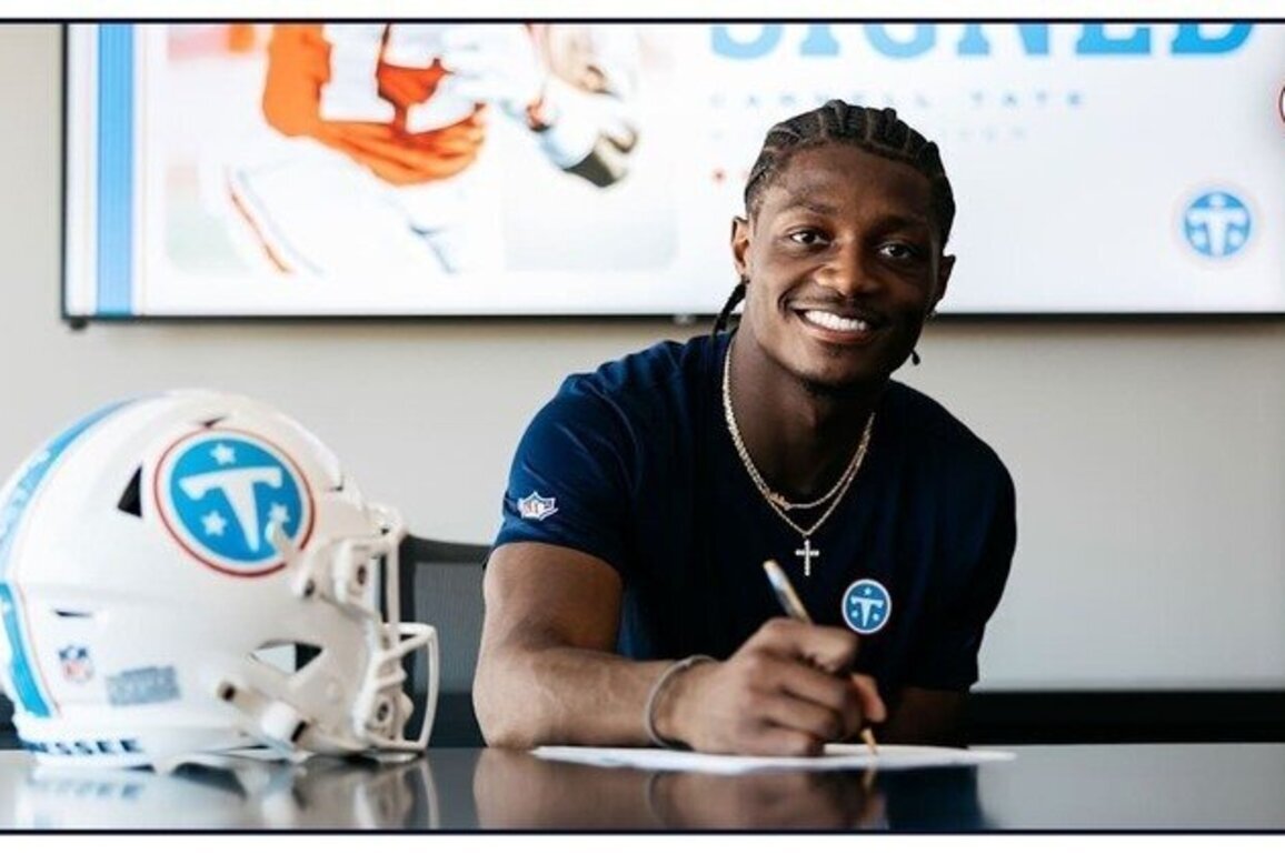 Titans Sign First-Round Pick Carnell Tate