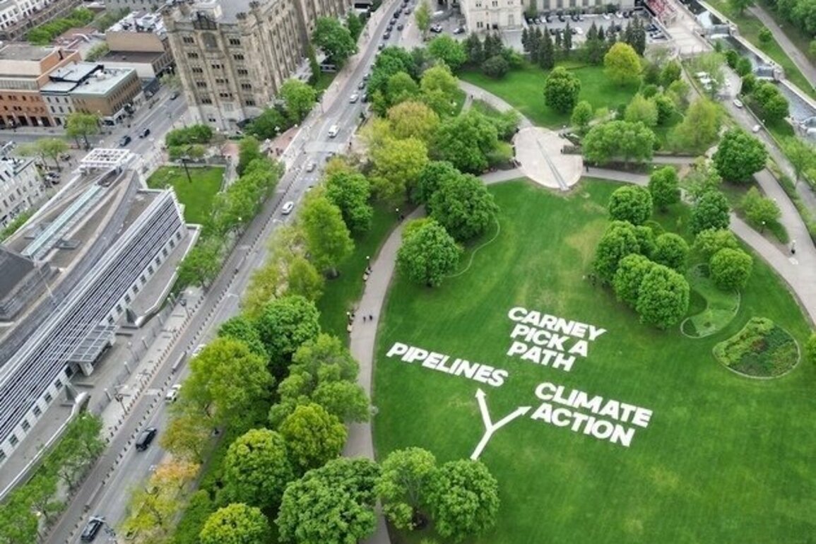 95-Metre 'Mega-Banner' Urges Carney to Pick a Path, Choose Renewables and Climate Action