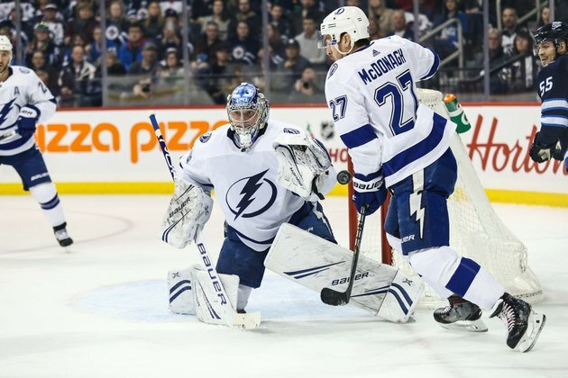 Improving Lightning take on short-handed Stars
