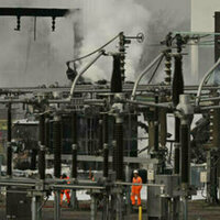 London's Heathrow shuts down because of fire (VIDEO)