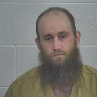 Federal fugitive found living in deplorable conditions with girlfriend, 3 kids, Corbin police say