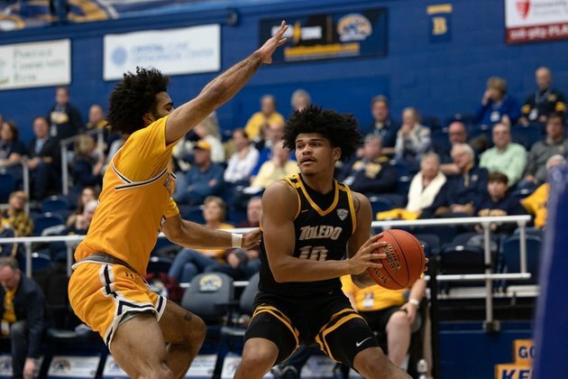 MAC Player of Year RayJ Dennis transfers to Baylor