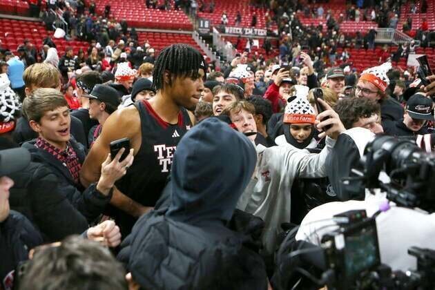 No. 11 Texas Tech visits UCF seeking sixth straight win