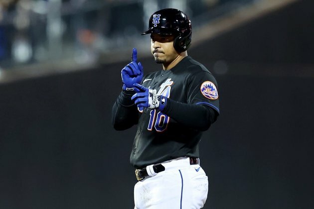 Eduardo Escobar looks to power Mets to sweep of Pirates