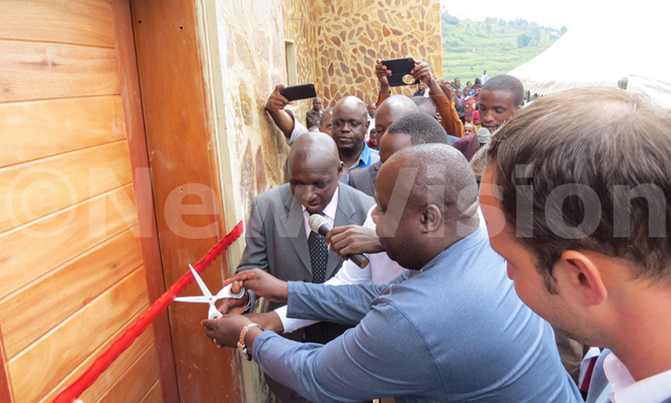 Vulnerable children get school Vulnerable children get school