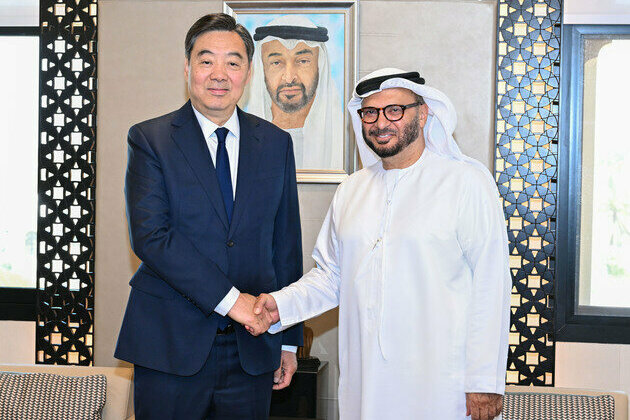 Anwar Gargash meets with China's Special Envoy on Middle East