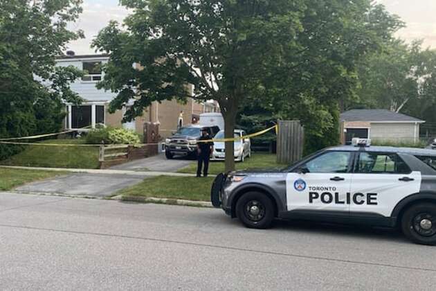 2 men found dead in Scarborough home, Toronto police say