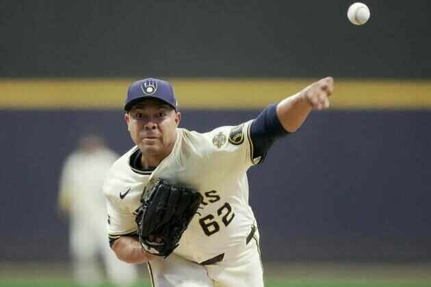 Playoff-contending Rangers open home series with MLB-leading Brewers