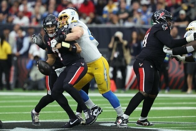 Chargers release OLB Joey Bosa after nine-year run