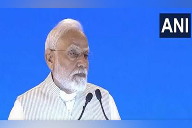 "Youth of the country is ready and disruptive": PM Narendra Modi