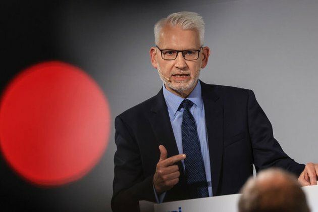 German energy giant admits it&#039;s probably still buying Russian gas